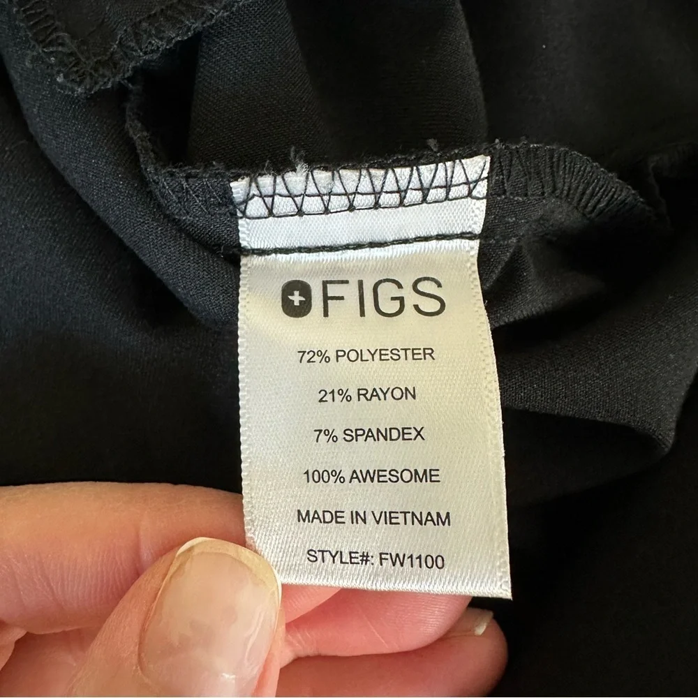 Figs Casma Three-Pocket Scrub Top Black Size S PO1601